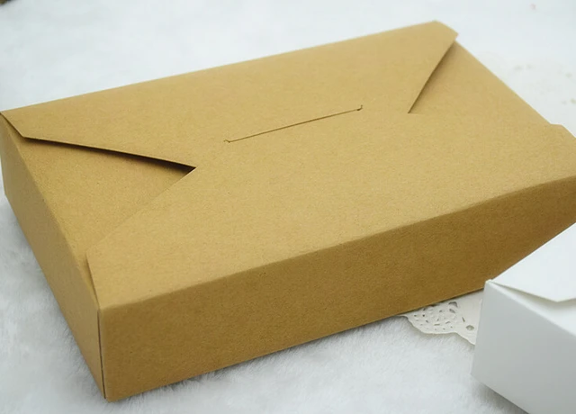 envelope box ukran expolicenciaslatam