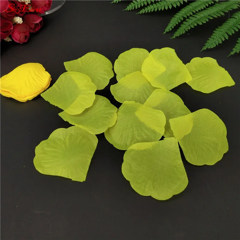 1000pcs Red Rose Petals Artificial Flowers Silk Wedding Decorations Party Event artificial False party rose Flower Petal 5X5cm7z - Цвет: yellow