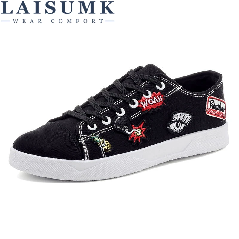 

2019 LAISUMK New Canvas Shoes Men Casual Shoes Lace-up Couple Shoes Fashion High Quality Breathable Wear-resistant Sneakers
