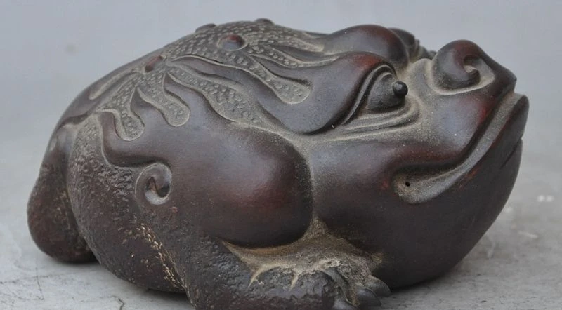 

old chinese yixing zisha pottery fengshui animal Golden Toad bufo spittor statue