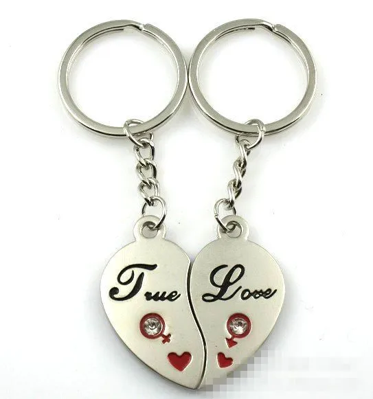 

1Pair Couple Keychain Love heats Key Ring Silver Plated Lovers Love Key Chain Souvenirs Valentine's Day gift C384