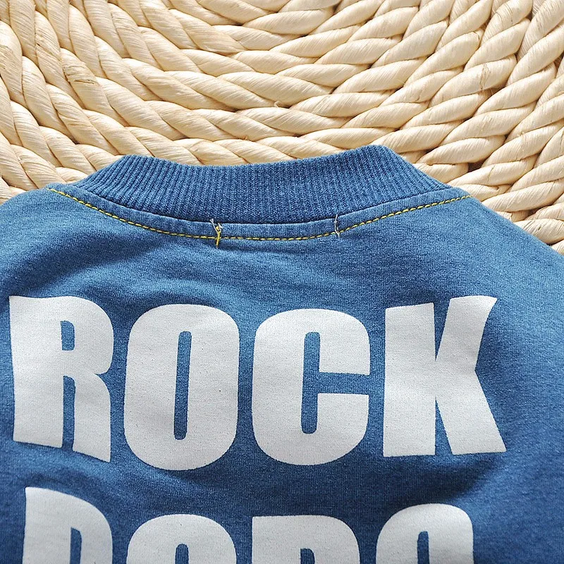 3160886352_683678569