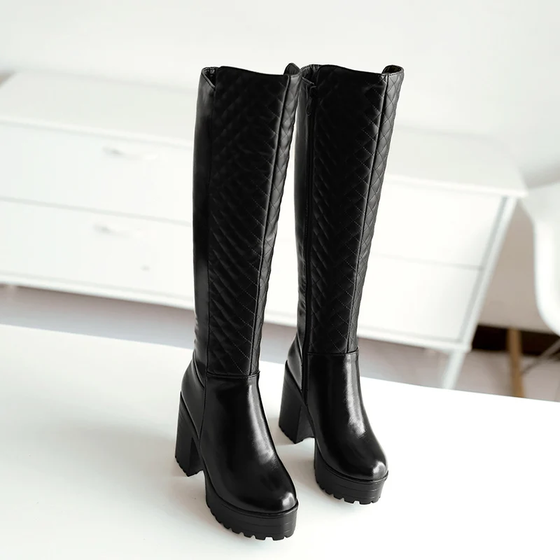 Женская обувь из высококачественной кожи; обувь на высоком каблуке с узором в сеточку; ботинки на молнии сбоку; модные ботинки; большие размеры 35-43 - Цвет: black