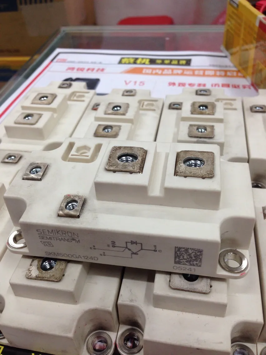 

Original teardown SKM500GA128D * module spot appearance beautiful quality guarantee