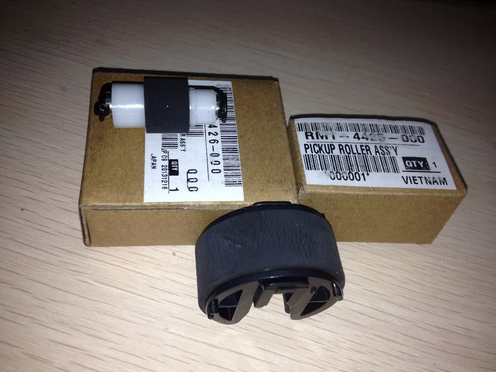 

GiMerLotPy New original 1Set Pickup Roller For HP Colour LaserJet Pro 400 300 M451 M475 For HP251N 276NW 2320 pick up roller