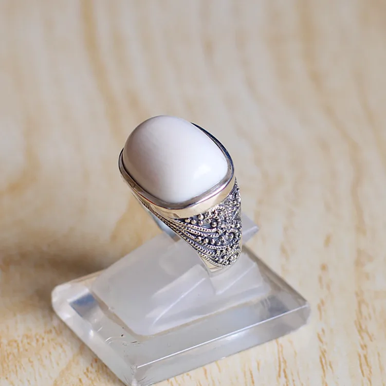 

S925 silver jewelry wholesale folk style Lady White ring design chief