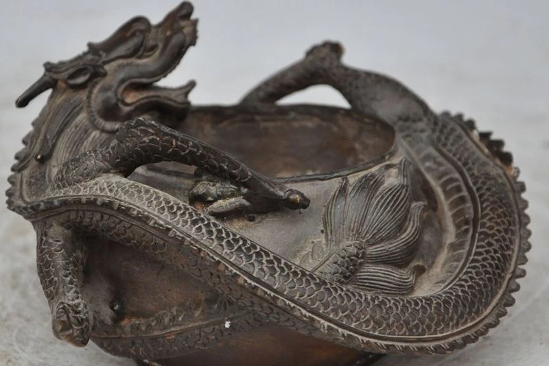 

6"old chinese fengshui bronze animal zodiac dragon beast statue Pen wash Ashtray
