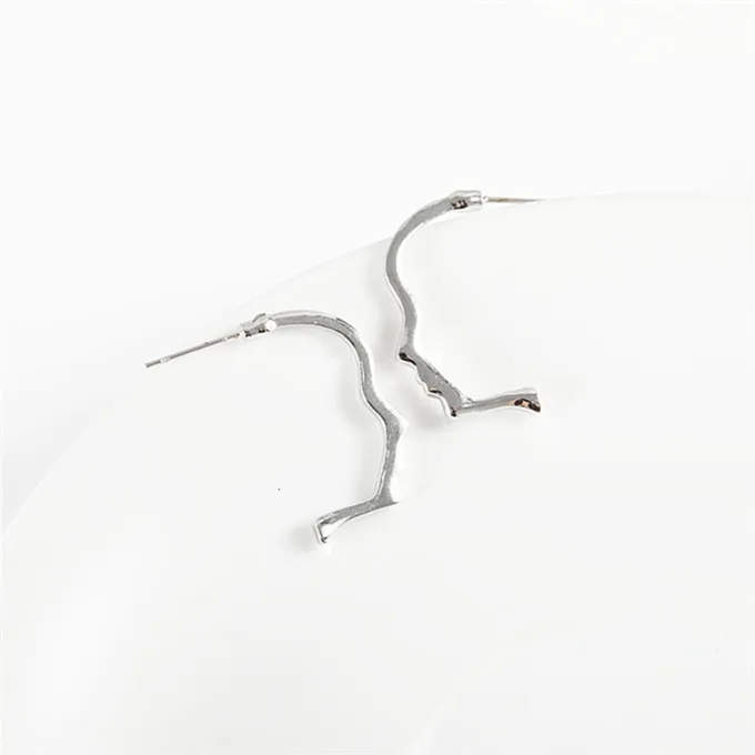 a (4)