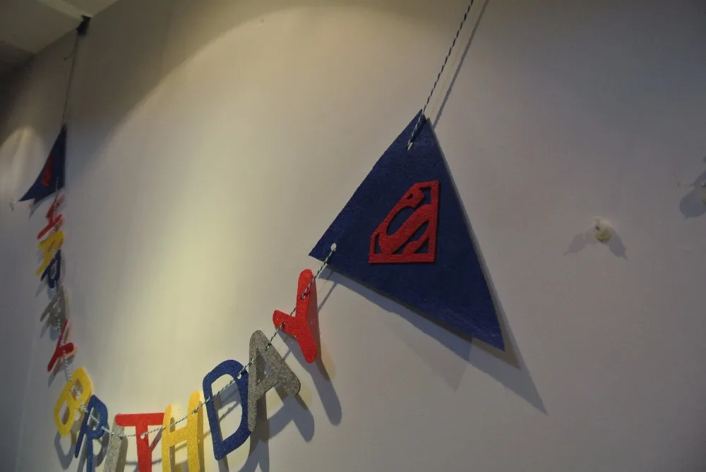 Бесплатная доставка 3 м фетр День Рождения украшения супергерой Супермен баннер сердце овсянка для детей