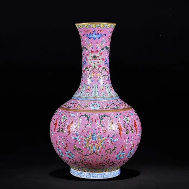 Chinese Style Antique Handmade Qian Long Pink Ceramic Flower Vase Collection Jingdezhen Porcelain Lotus Decoration Vase 1