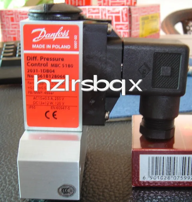 Новый оригинальный Danfoss лодка перепада давления переключатель MBC5180 061B1280 |
