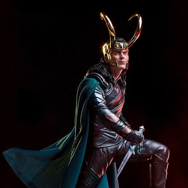 Марвел Тор: Ragnarok Loki Laufeyson Odinson Боевая статуя GK модель аниме игрушки хобби