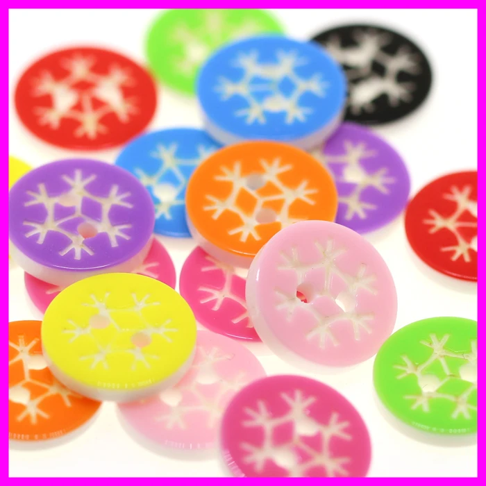 free shipping 100PCS mixed color mixed 2 Holes round Button resin