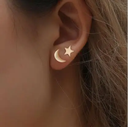 

e 858 Europe and the United States simple stars moon studs asymmetrical five-pointed star crescent beauty earrings factory direc