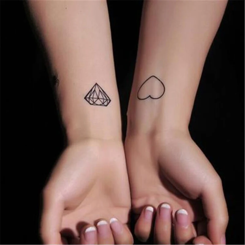 Dorigine Doigt Diamant Et Tatouage De Coeur Autocollants