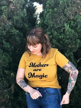 

Fashionshow-JF Mother Are Magic T Shirt Women Fashion Grunge Slogan Mother Days Gift Vintage Gold Street Style Tees Art Tops