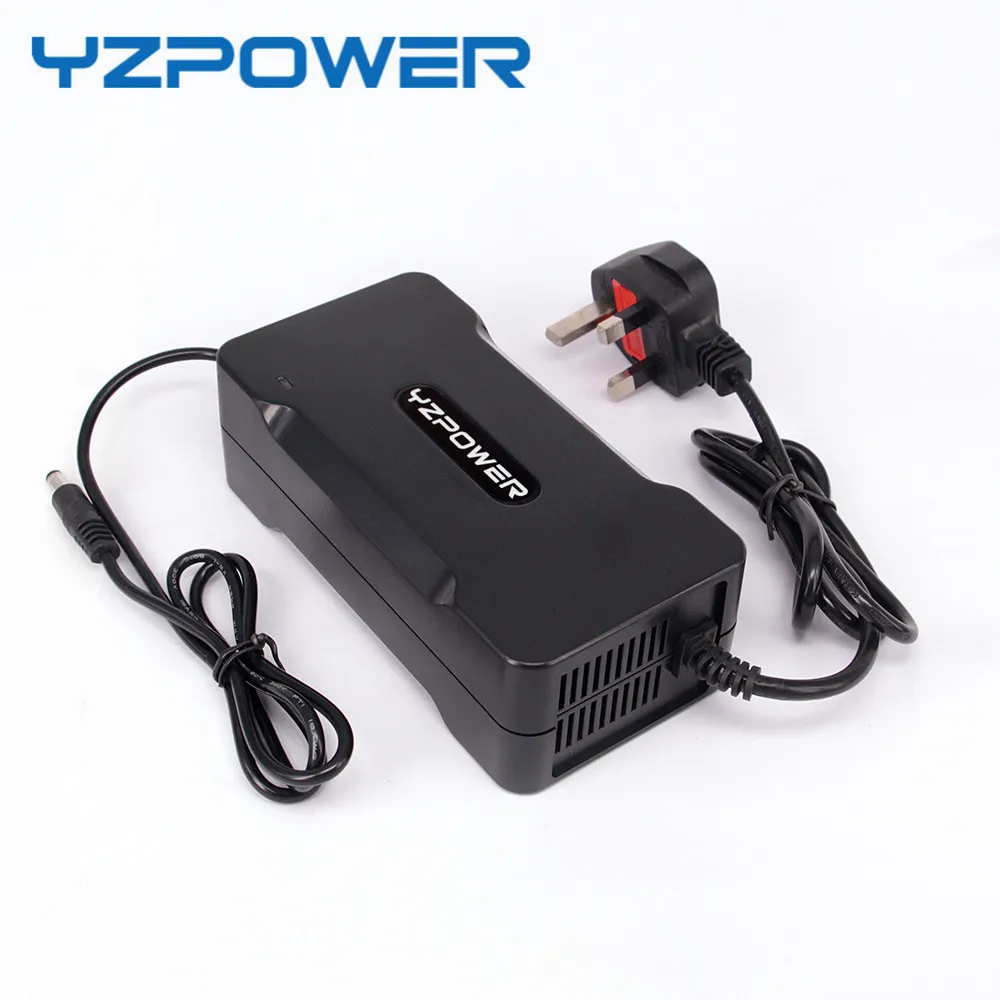 Rohs 54.6V 5A Smart Lithium Battery Charger For 48V LifePO4 Li-ion Electric Car Power Tool With Cooling Fan