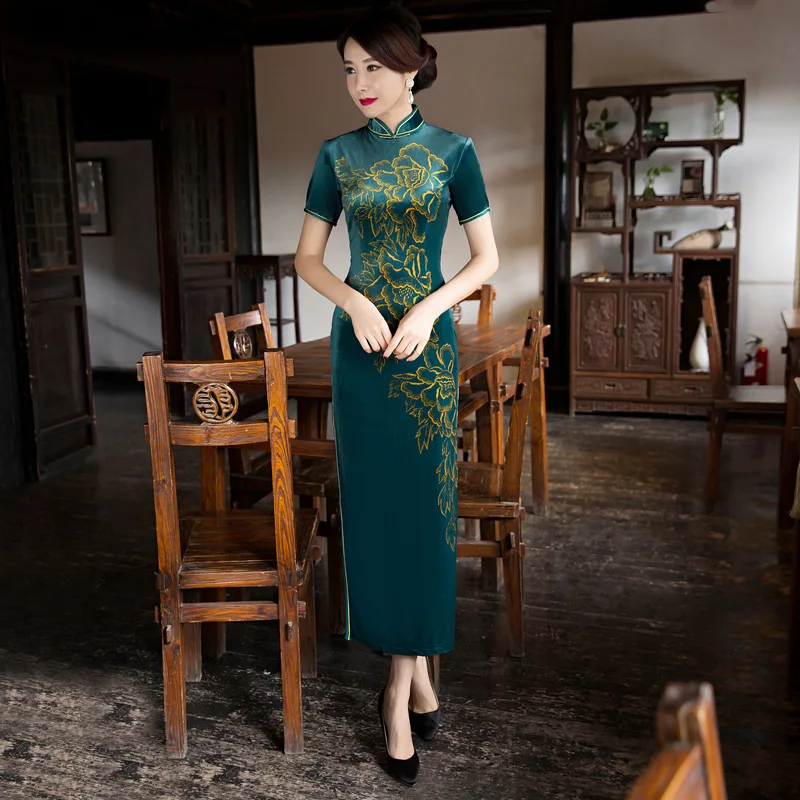 Green Long Cheongsam Dress Women Velvet Qipao Long Chinese Traditional