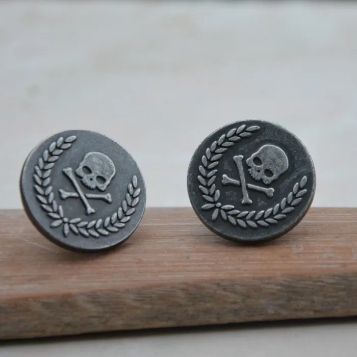

Free shipping 30pcs/lot Cowboy pin buckle skull button fixed waistband button metal button ancient silver grey 20mm