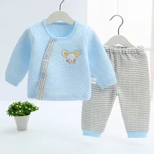 Комплект детского утолщенного нижнего белья со скошенным швом