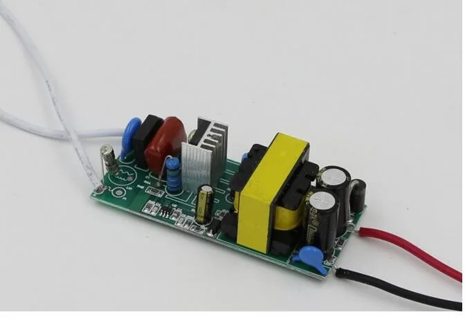 10 шт CE Водонепроницаемый IP66 10 серии 5 параллельные 50 W драйверы fo Светодиодный прожектор постоянный ток