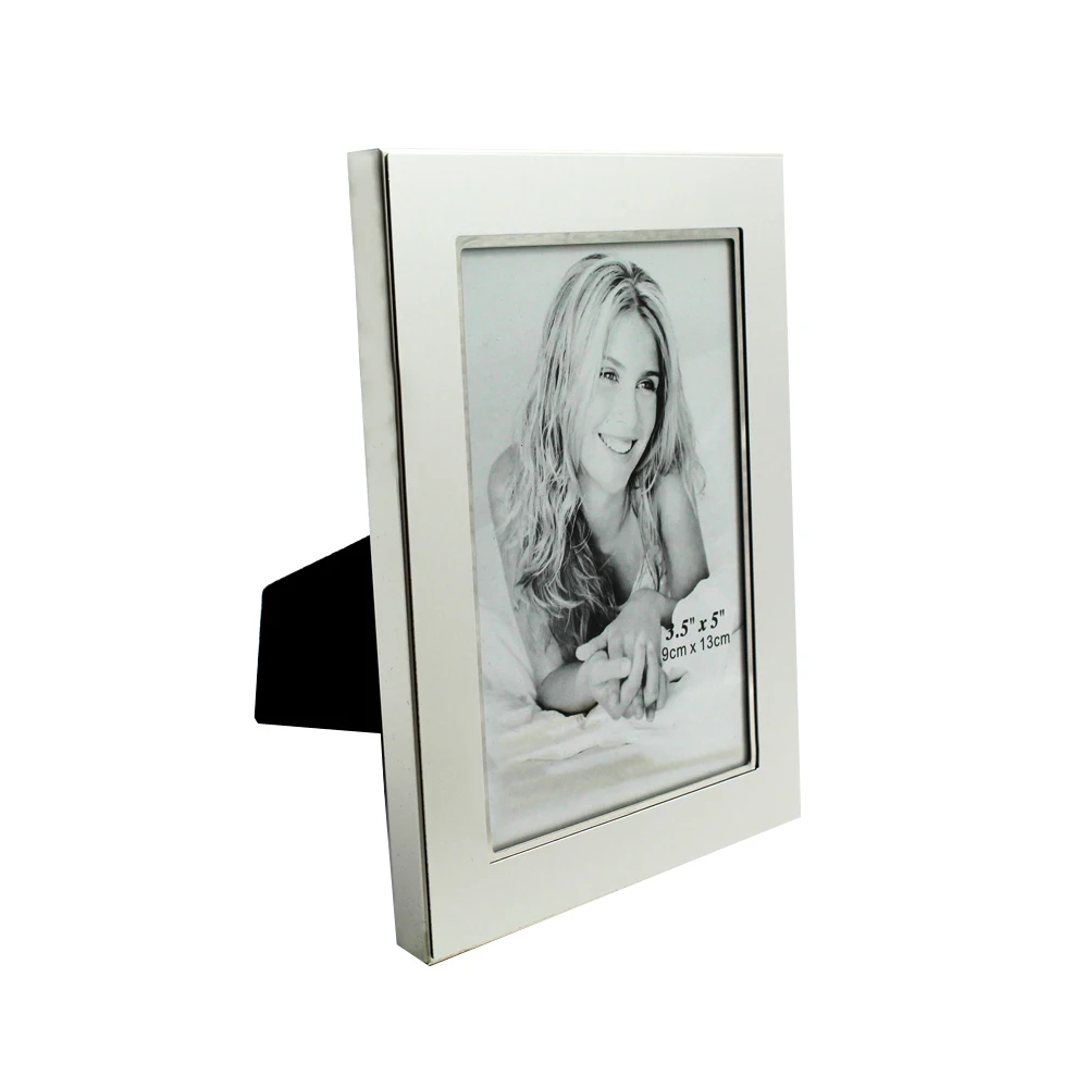 

Classic Modern Metal Photo Frame Desktop Horizontally and Vertically Picture Frames MPF057