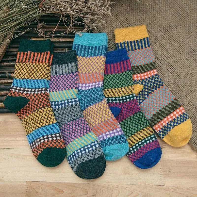 

PEONFLY Fashion harajuku Multi-Color Stripe Plaid National Retro Socks Woman Comfortable Casual Warm Cotton Socks Autumn Winter