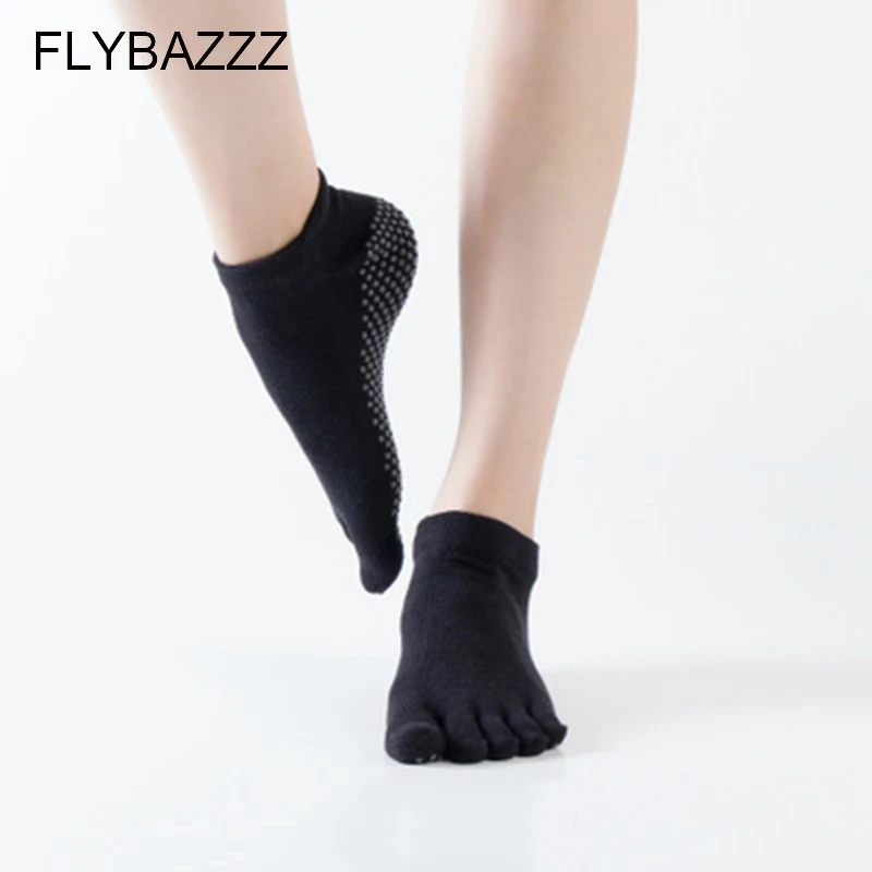 

Women Professional Non-slip Durable Yoga Socks Five Finger Toes Cotton Sport Socks for Yoga Pilate Gym Fitness Exercises 6Colors