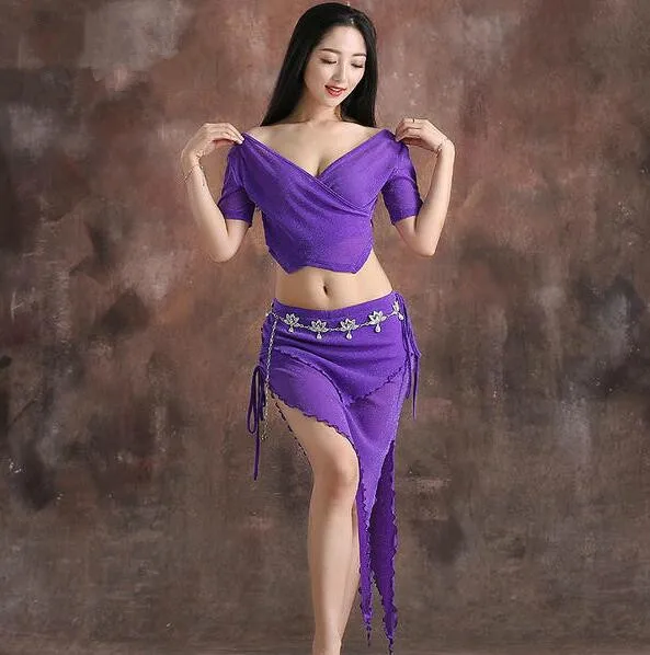 Дешевые оптом танцевальный костюм Женская Блестящая Одежда для танцев живота летний топ с коротким рукавом Сексуальная юбка с v-образным вырезом кофейная черная фиолетовая - Цвет: Purple