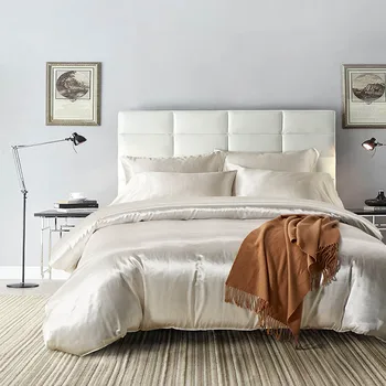 

2pcs/3Pcs Nordic Style Silk Bedding Set Queen Size Satin Grey Duvet Cover Solid Color Set Simple Beautiful Bedclothes