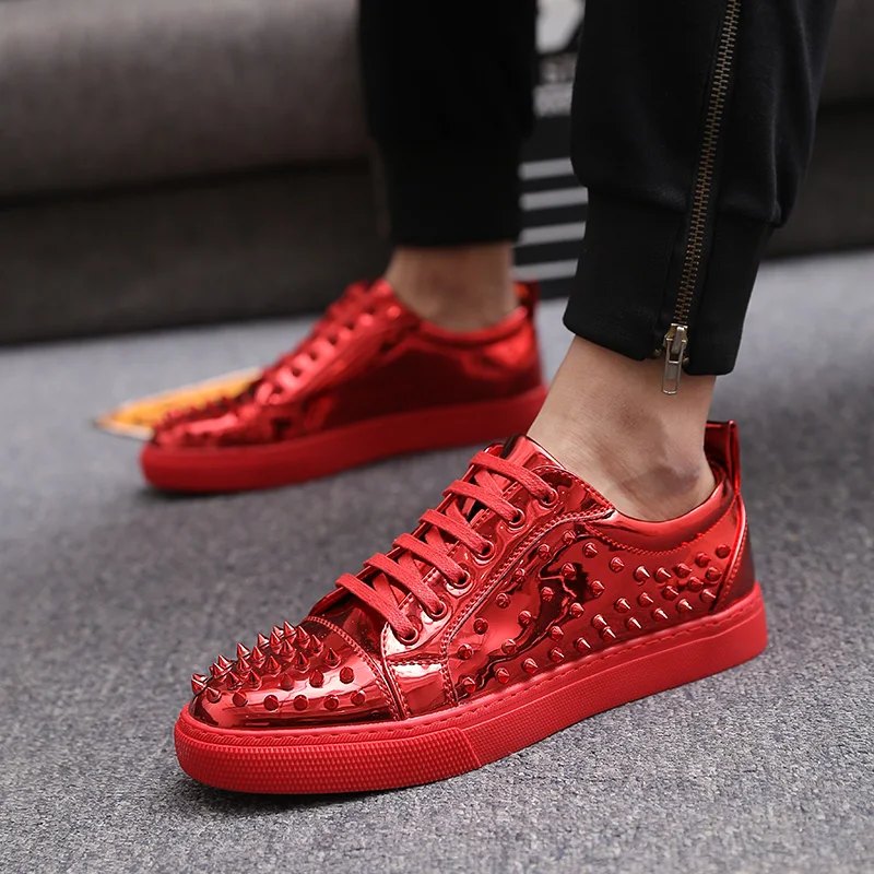 

Korean style mens casual party banquet dresses popular patent leather rivet shoes flats platform oxford shoe lace-up sneaker man