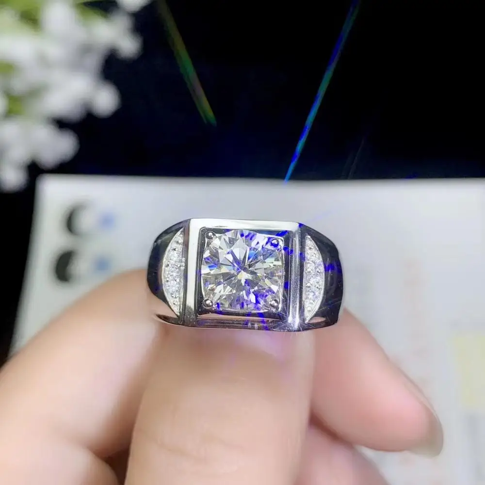 Мужское кольцо Moissanite Clara, теперь самый популярный драгоценный камень, обладает высокой твердостью, сравнимой с бриллиантами. 925 серебро