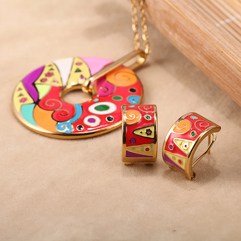 gold necklace  (4)