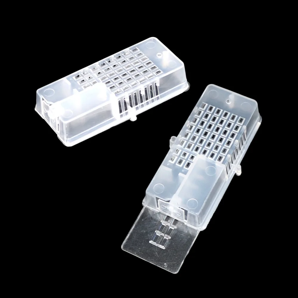 Beekeeping Tools Accessories 10 Pcs Bee Transport Cages Queen House Beehive White transparent Queen Cage