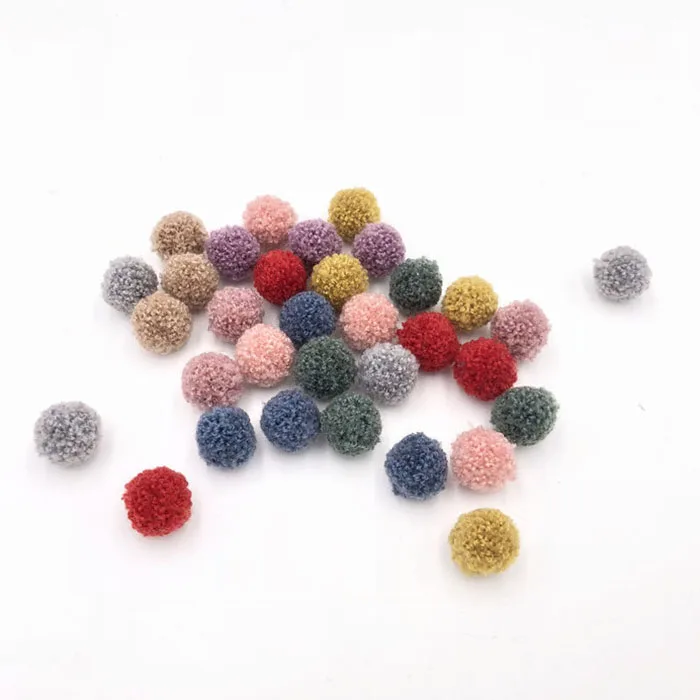 frizzle felt ball 5