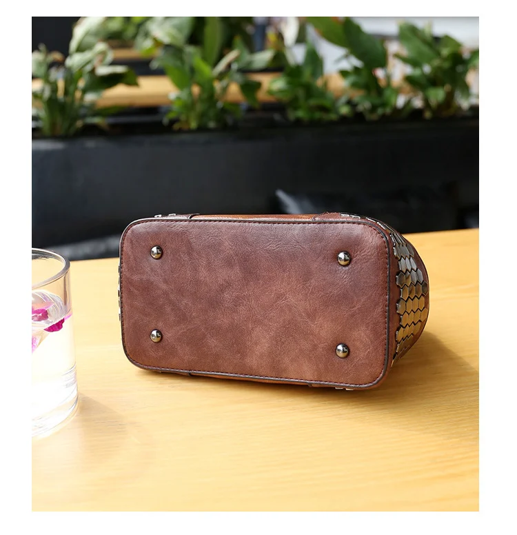 bolsa senhora pequenos sacos crossbody couro rebite médico c229