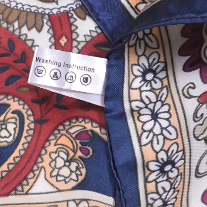 Женский атласный шарф накидка BYSIFA темно синий шёлковый с рисунком огурцов зимний