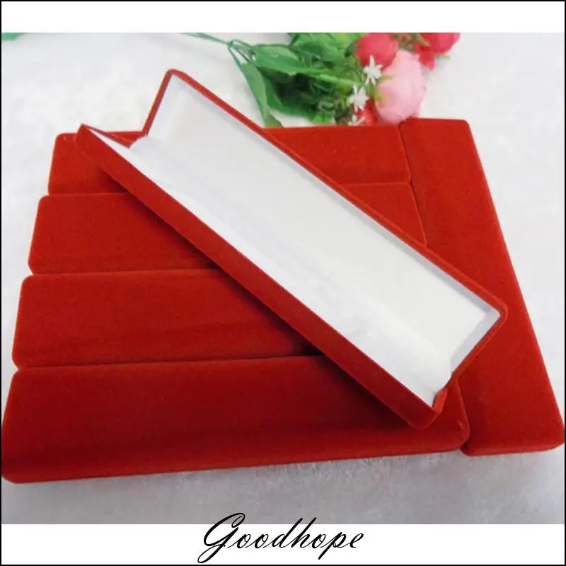 

Superior Red Velvet Long Chain Jewelry Box Xmas Gift Casket Chain Necklace Packaging Boxes Bracelet Storage Box 21.8cm x 5cm