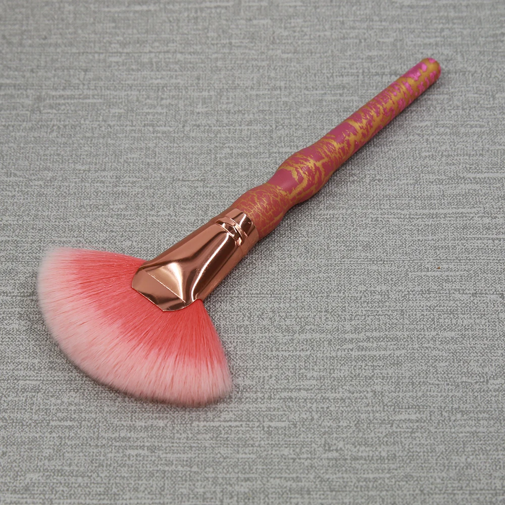 Buy Hot Fan shaped Brush Makeup Brushes Set Powder