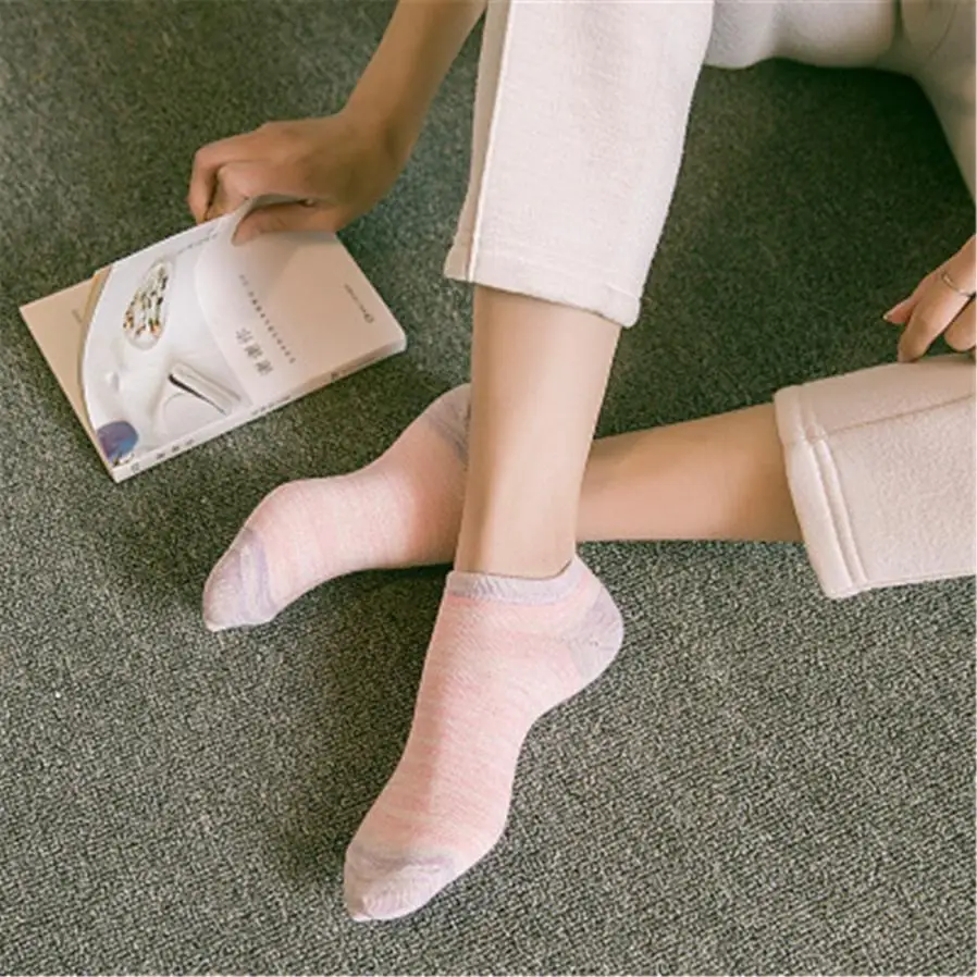 Высококачественные женские носки, повседневные, рабочие, деловые, дышащие, хлопковые, в полоску, серия, модные носки, популярные, удобные, мягкие носки, Sokken