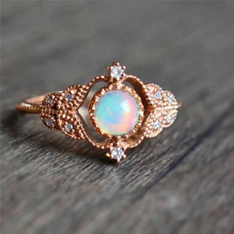 

ROXI Elegant Opal Ring Vintage White CZ Wedding Jewelry Rose Gold Leaf Engagement Promise Rings for Women ringen voor vrouwen