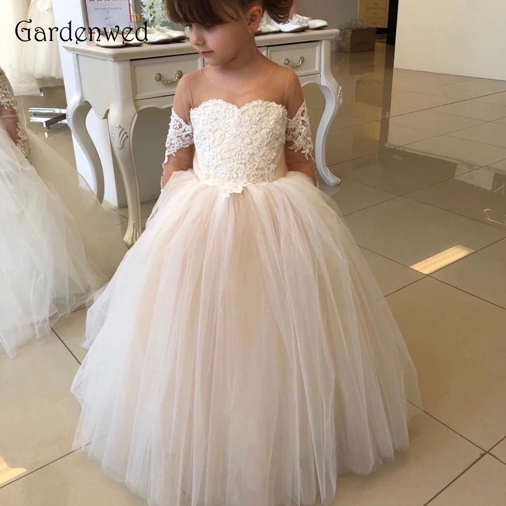 

New Cute Lace Appliques Flower Girl Dresses 2023 Shoulder Illusion Nude Sheer Tulle Long Sleeves Ball Gown vestido de floristas