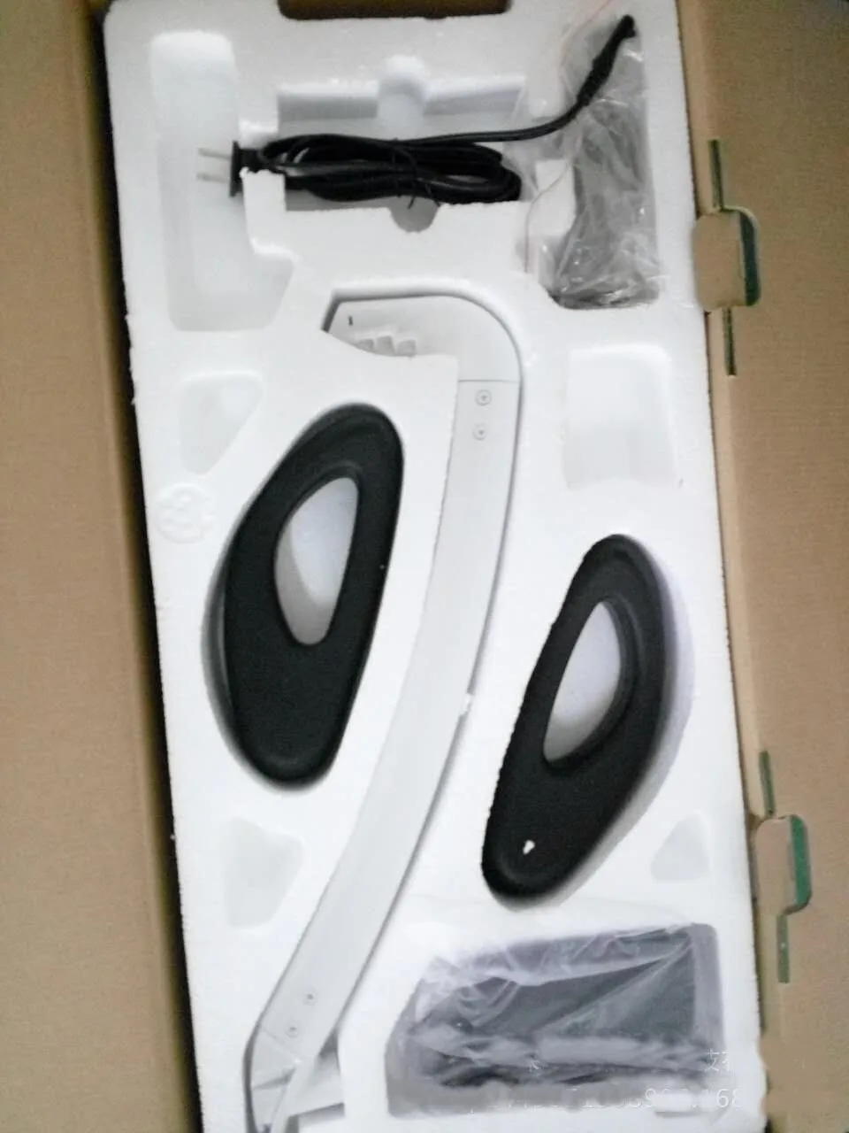 2993337667_1666085523_conew1