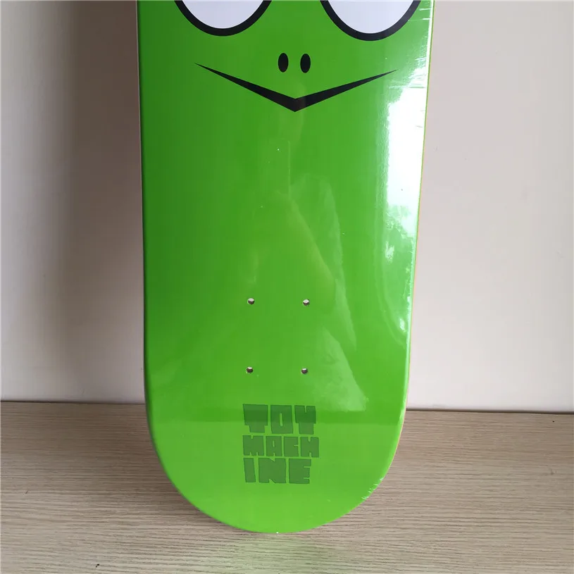 TOYMACHINE SKATEBOARD DECK (16)