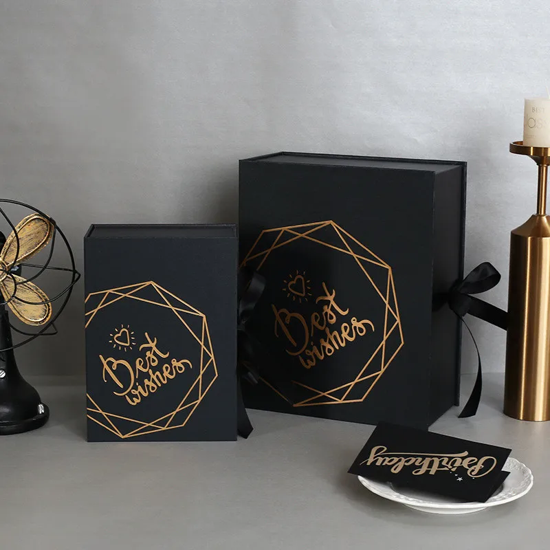

2019New Gift Boxes High-quality Surprise Present Beauty Packaging Jewelry Package Dust-proof Gift Box White/Black Window Package