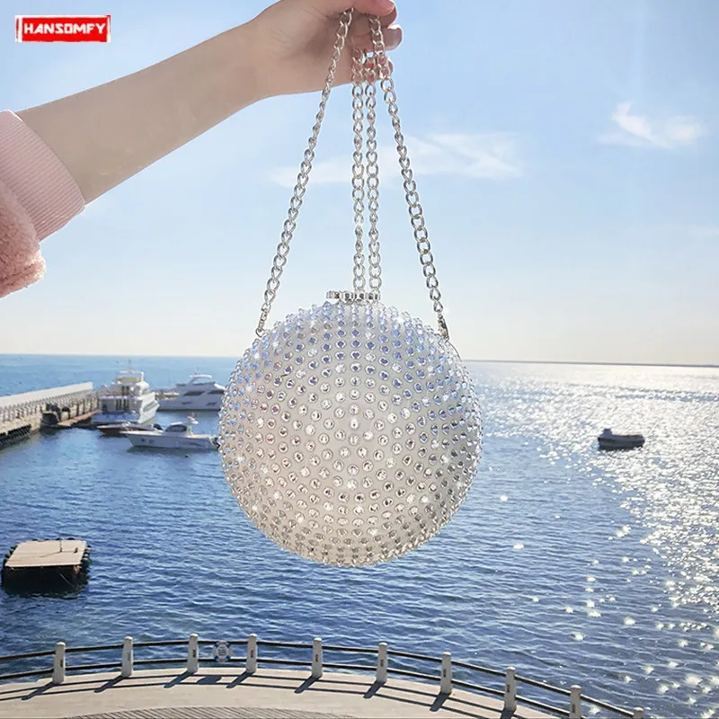 

2019 New fashion women Crystal Ball Pack Full Diamond Pearl Round Bracelet Shoulder Messenger Chain Dinner Bag Female