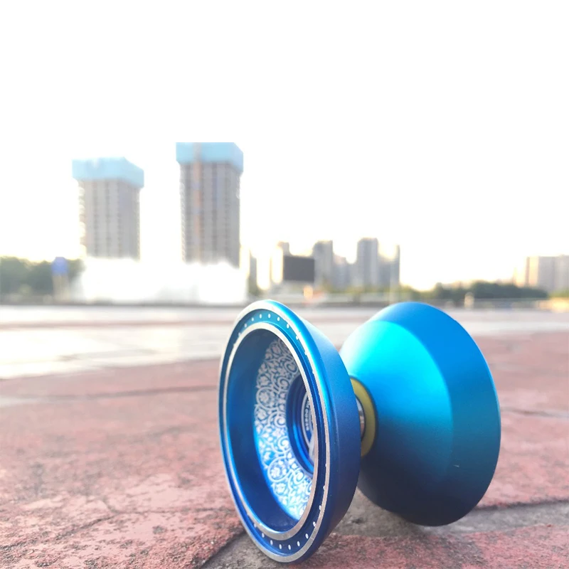 BEBOOYOYO New Metal Yoyo Professional Yoyo Set Yo Yo+ Glove+ 3 String L1 Yo-Yo Goods Classic Toys Gift Present