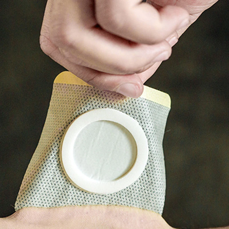 

Medical Tape Adhesive Plaster Anti-allergic Medicinal Wound Dressing Fixation Tape Use with Navel Pills Body Health Care Tools