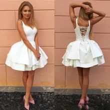 Sexy Criss-cross Straps Backless Little White Homecoming Dresses V Neck Tiered Short Party Dresses 2017 Puffy Cheap Cocktail Sexy Criss-cross Straps Backless Little White Homecoming Dresses V Neck Tiered Short Party Dresses 2017 Puffy Cheap Cocktail