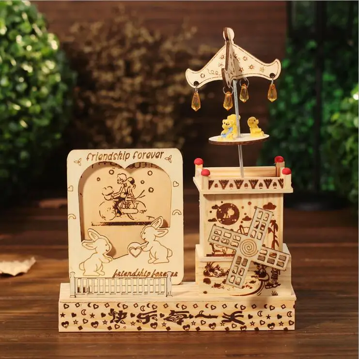 1pcs Love Girls Musical Jewelry Boxes Ballerina Hand Crank Carousel
